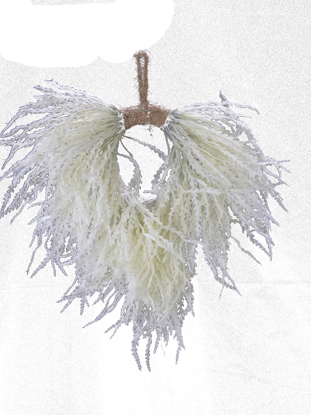 Picture of 17" LAVENDER HANGING WREATH